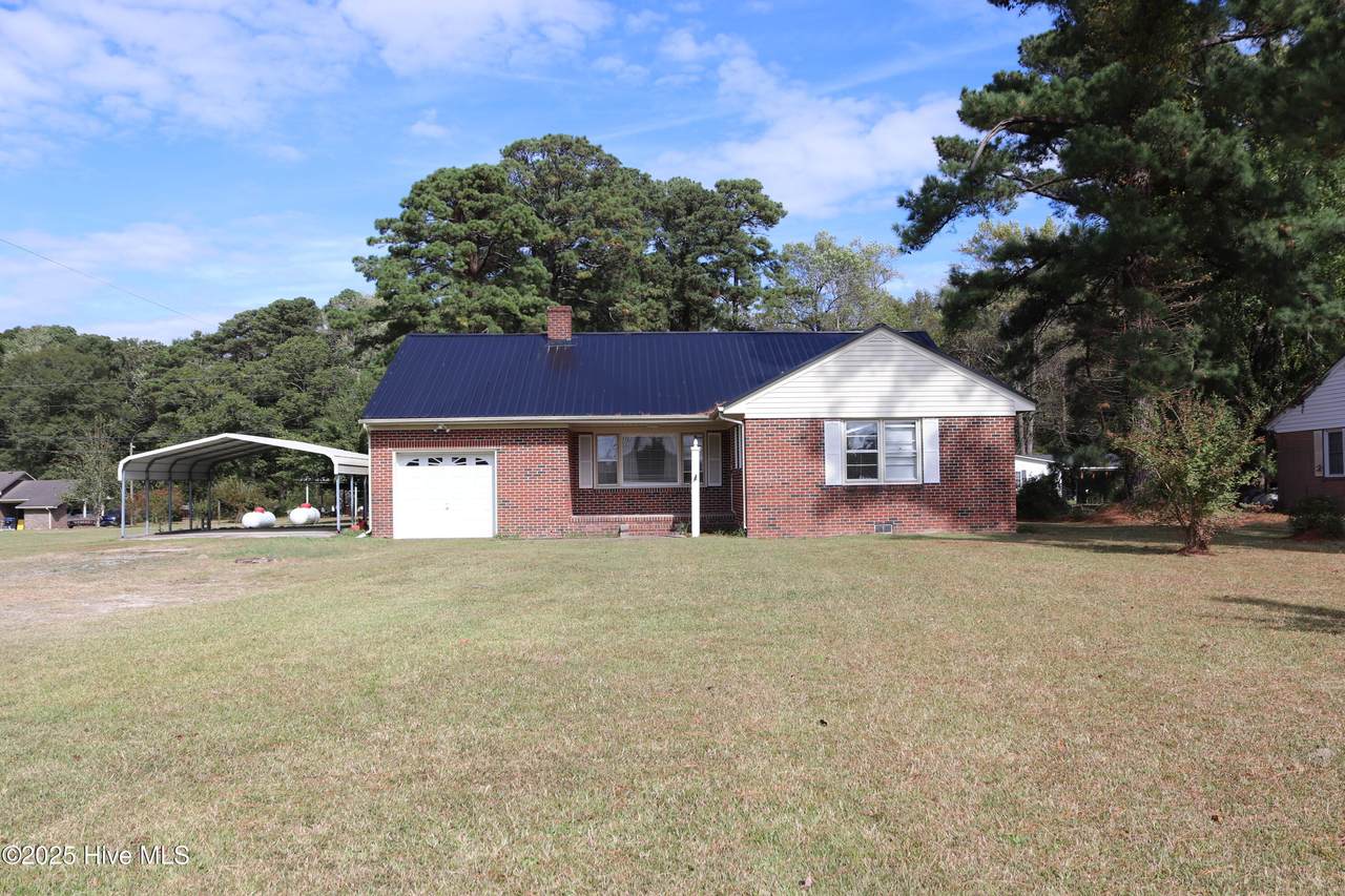 2020 John Small Avenue - Photo 1