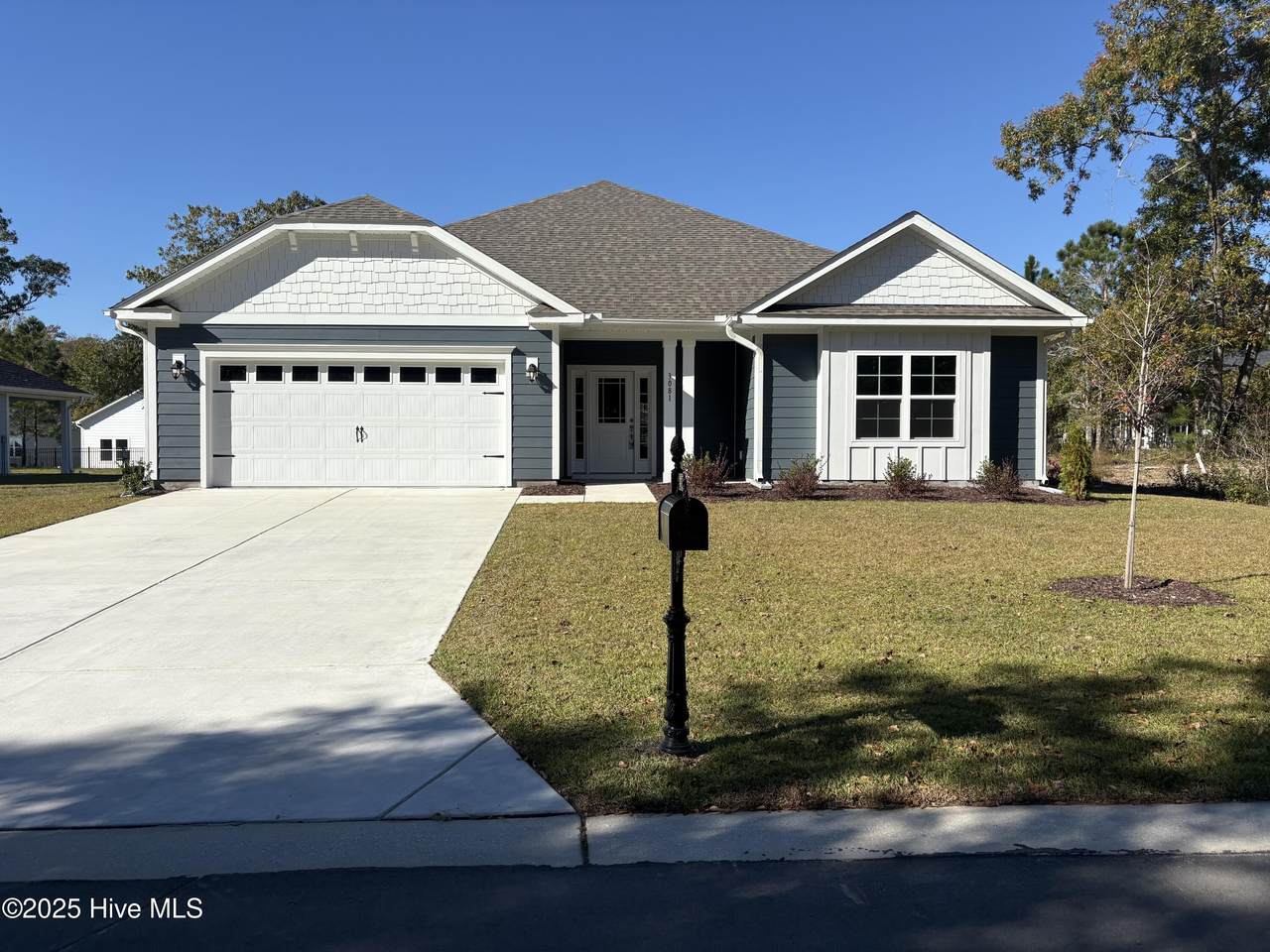 3081 Brackenbury Street - Photo 1