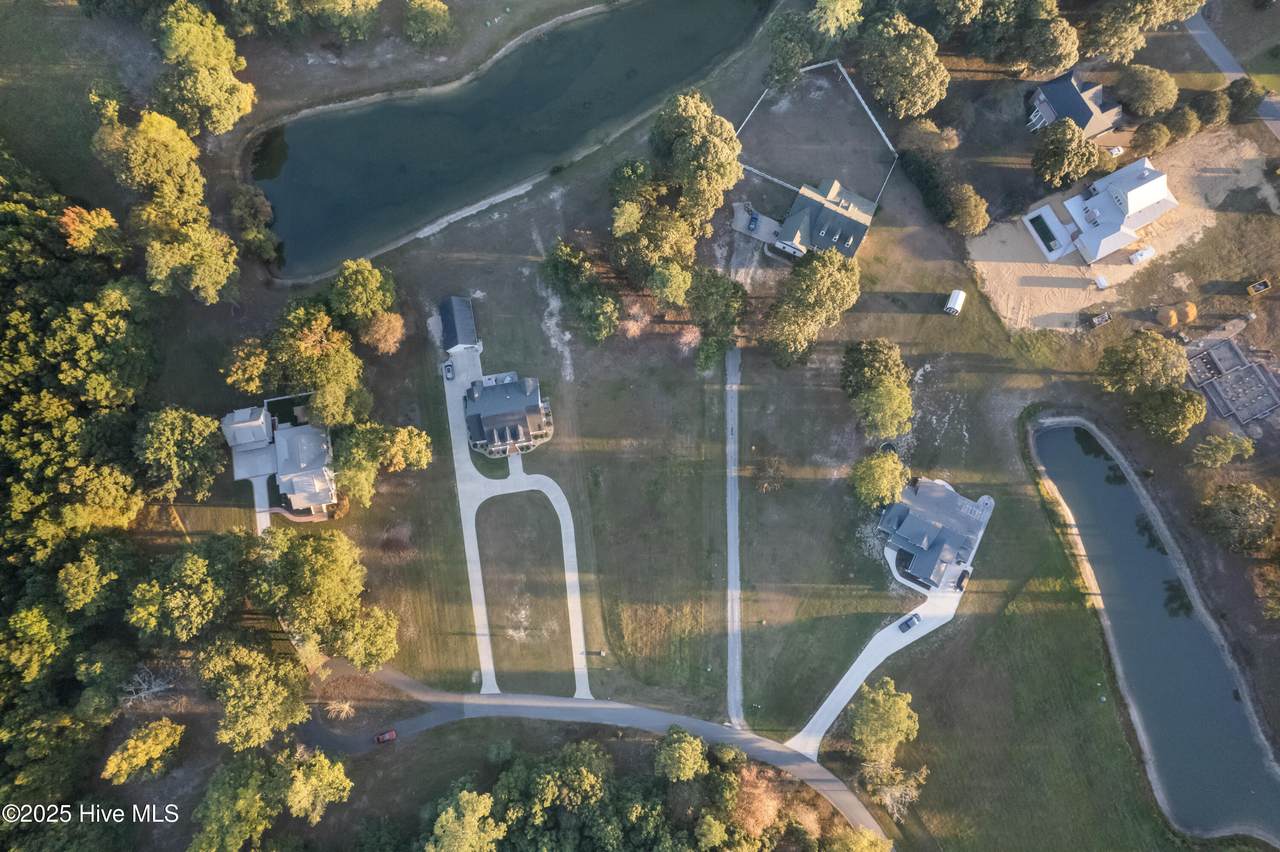 124 Mallard Road - Photo 1