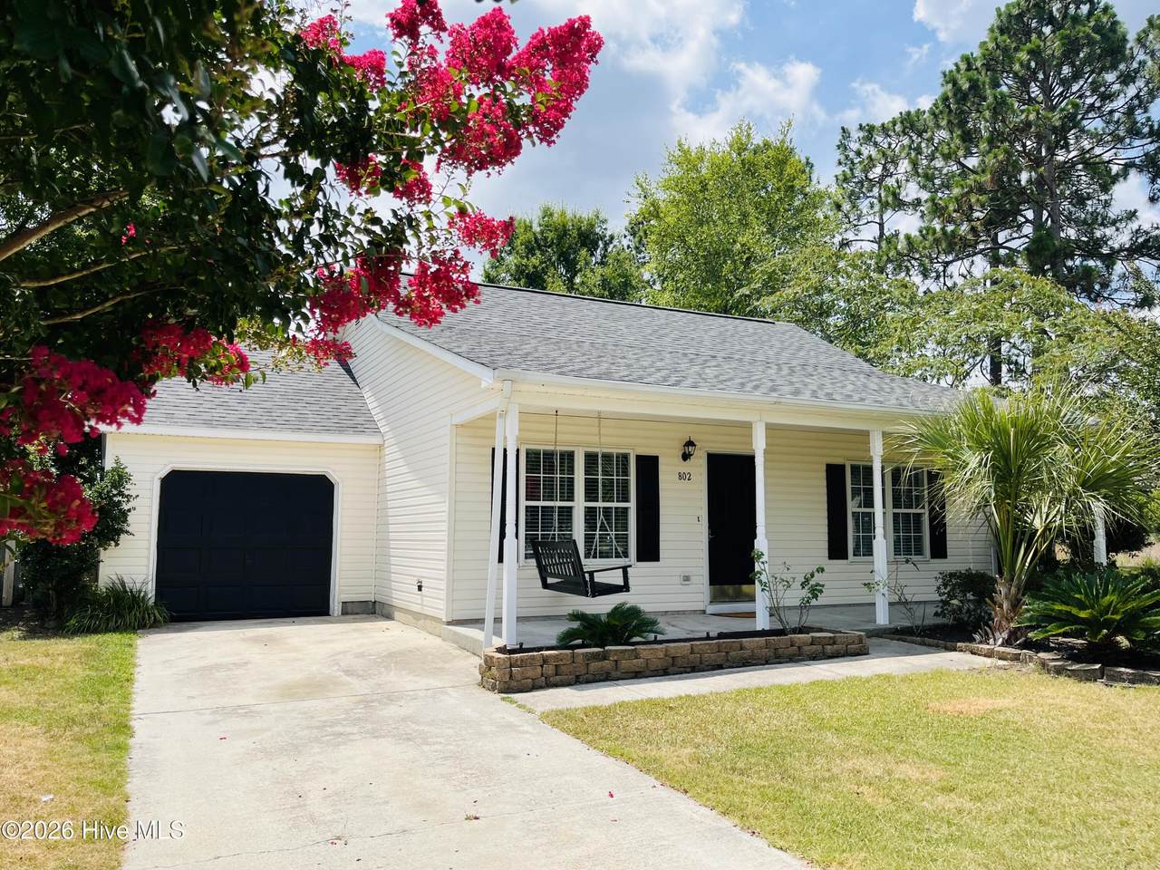 802 Garrison Court - Photo 1