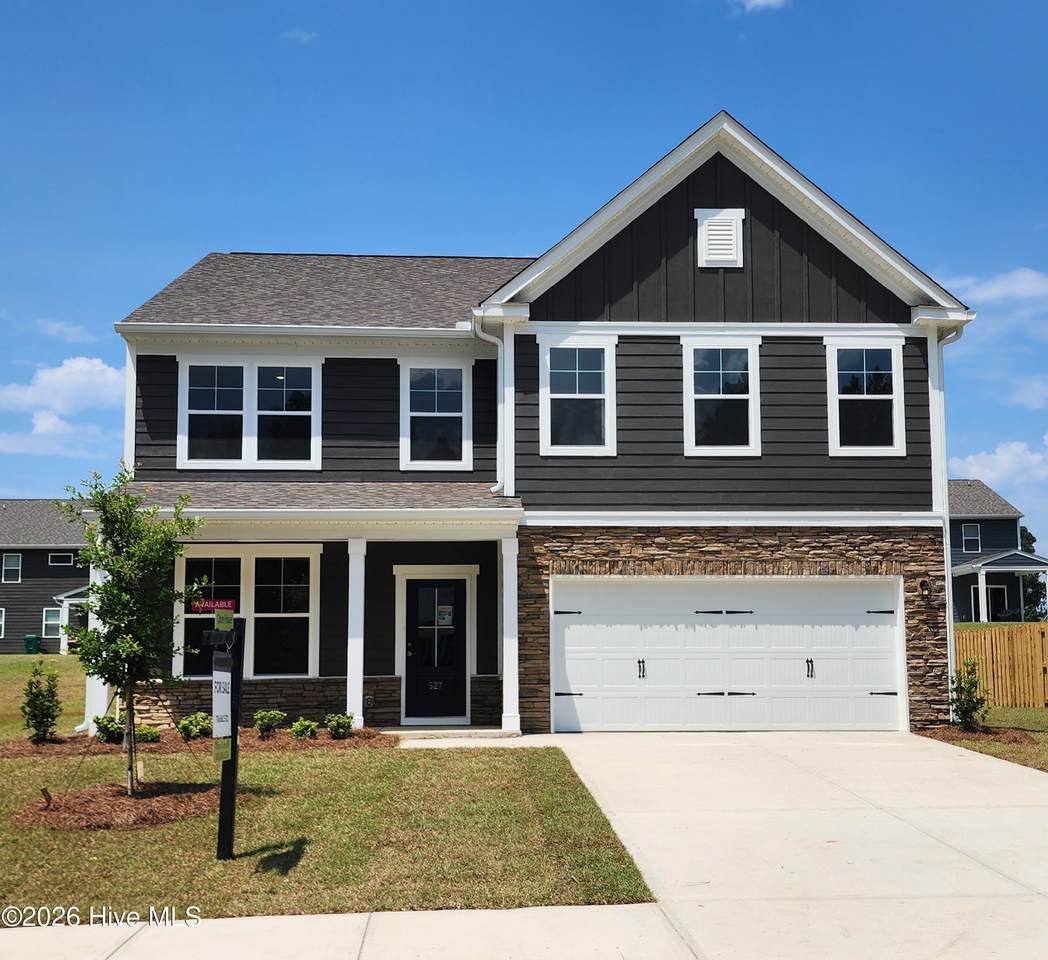 527 Alex Court - Photo 1