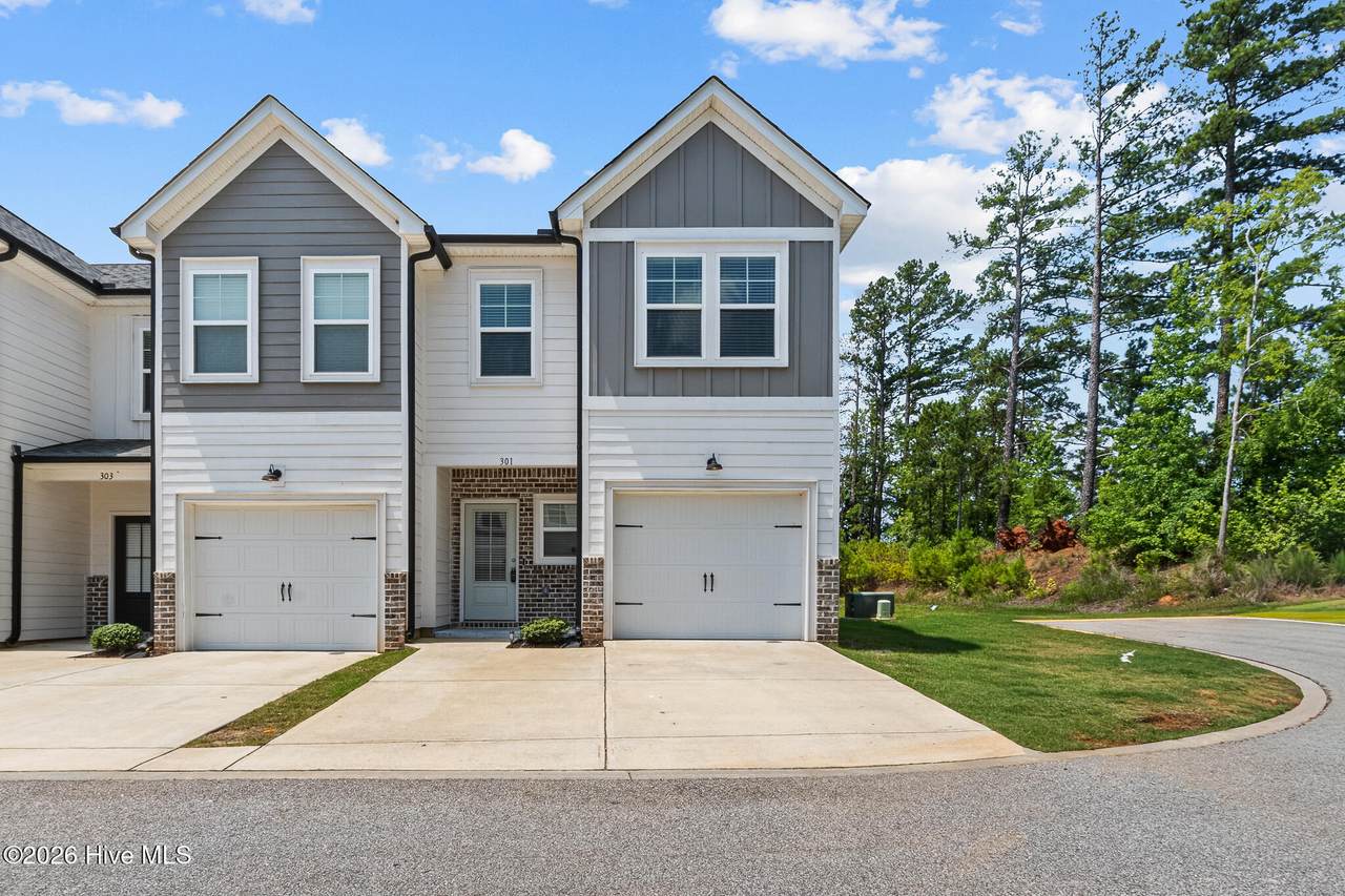 301 Sumac Trail - Photo 1