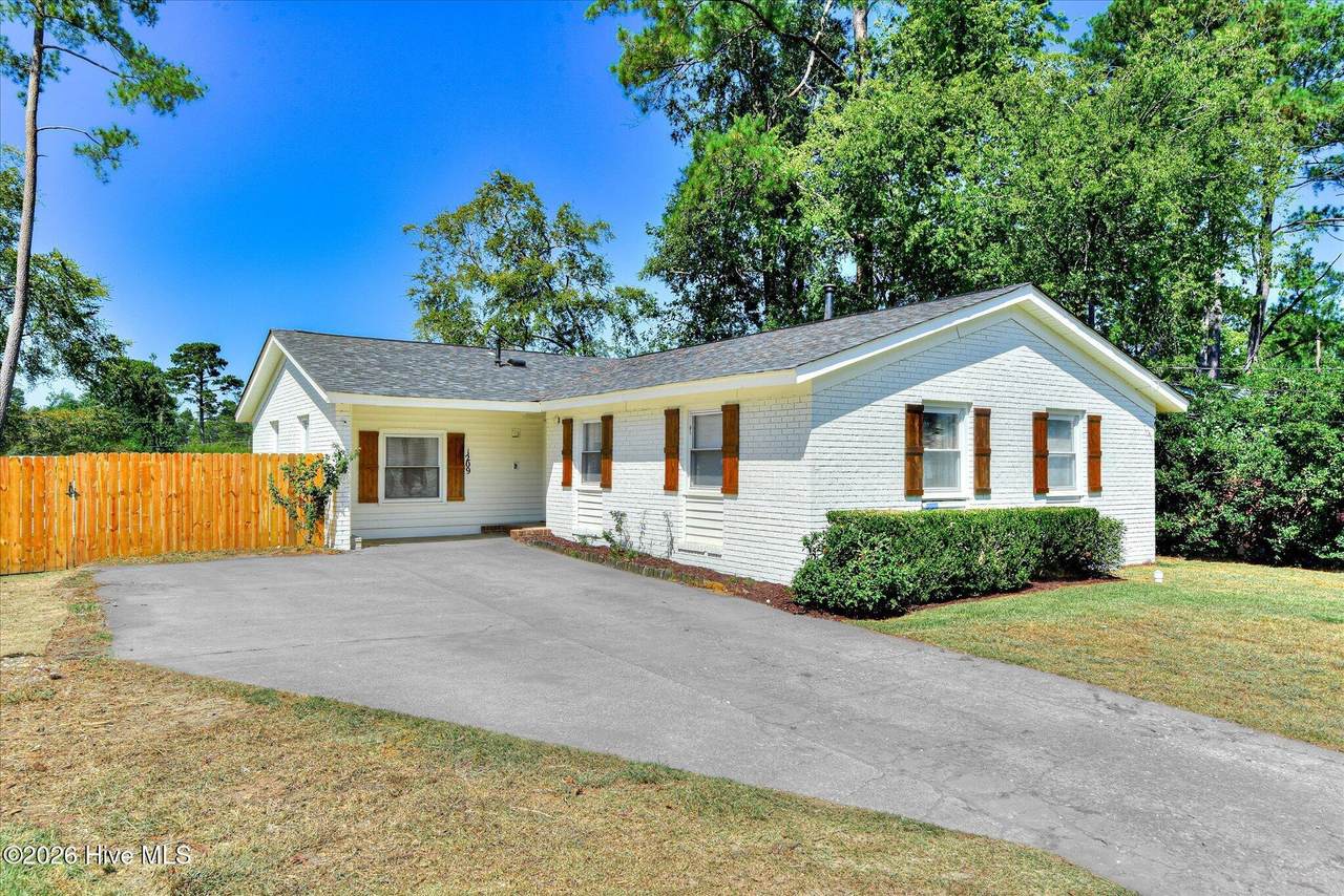 1209 Azalea Drive - Photo 1