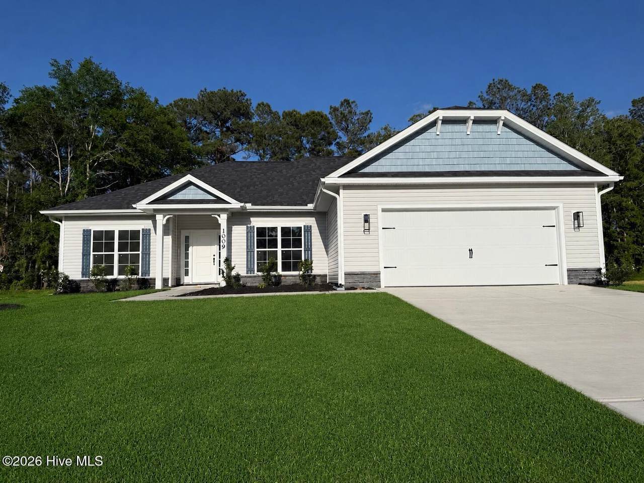 1009 Wood Creek Road - Photo 1