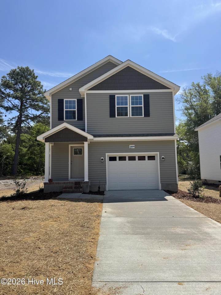 565 Glover Street - Photo 1