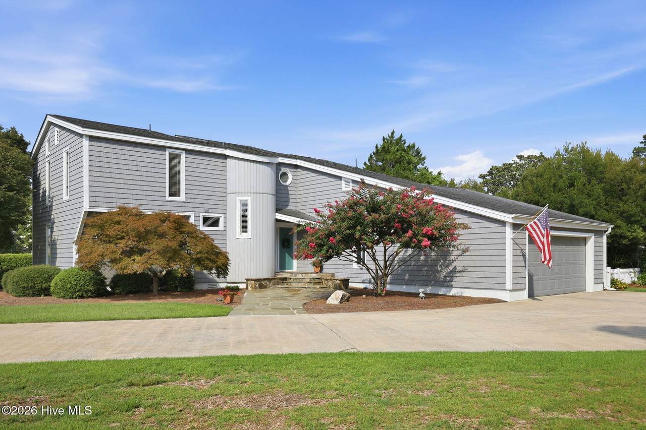 205 Austin Point Drive - Photo 1