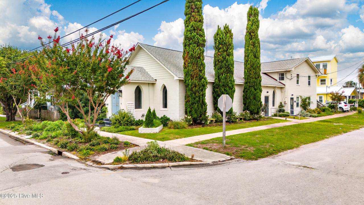 1300 Evans Street - Photo 1