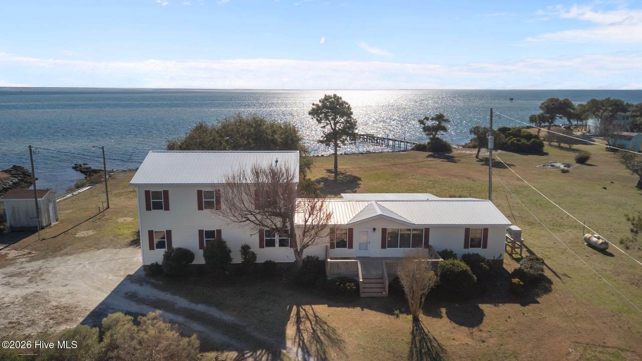 630 Seashore Drive - Photo 1