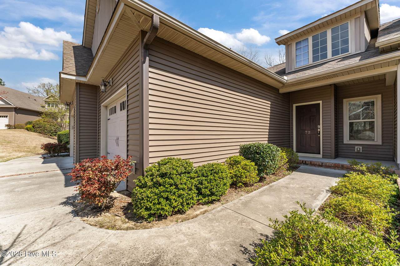 72 Cypress Circle - Photo 1