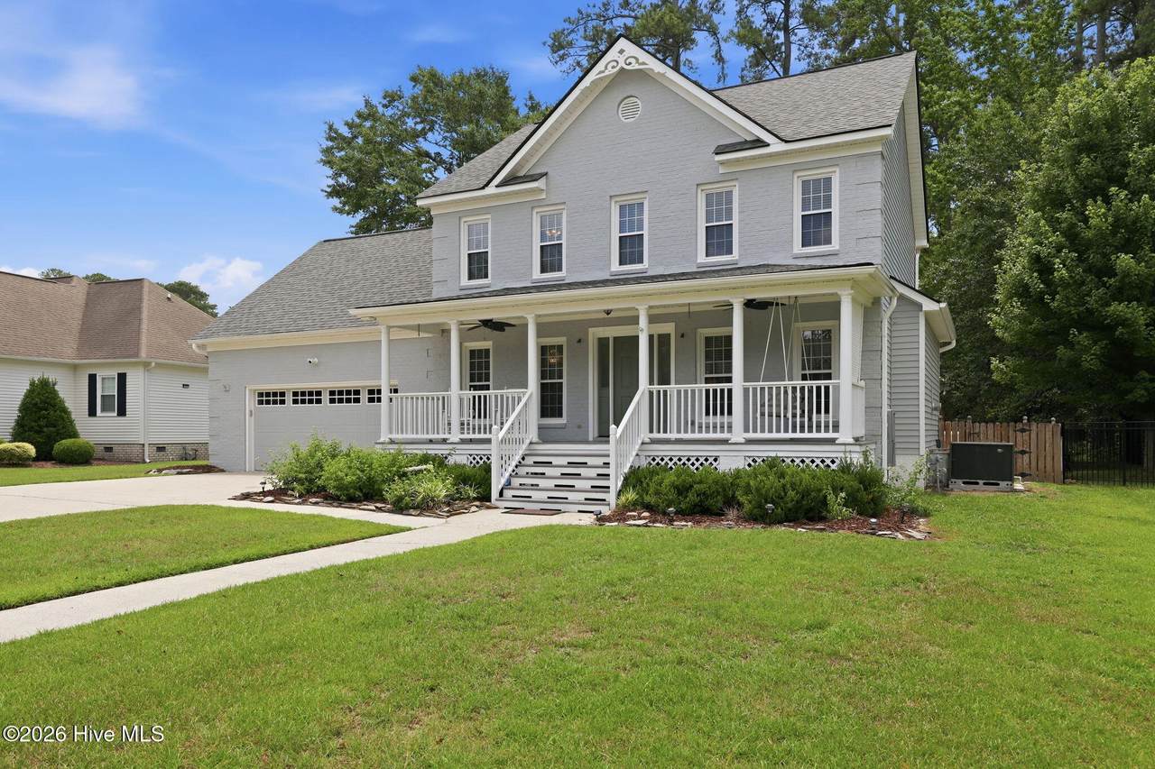 1504 Muirfield Drive - Photo 1