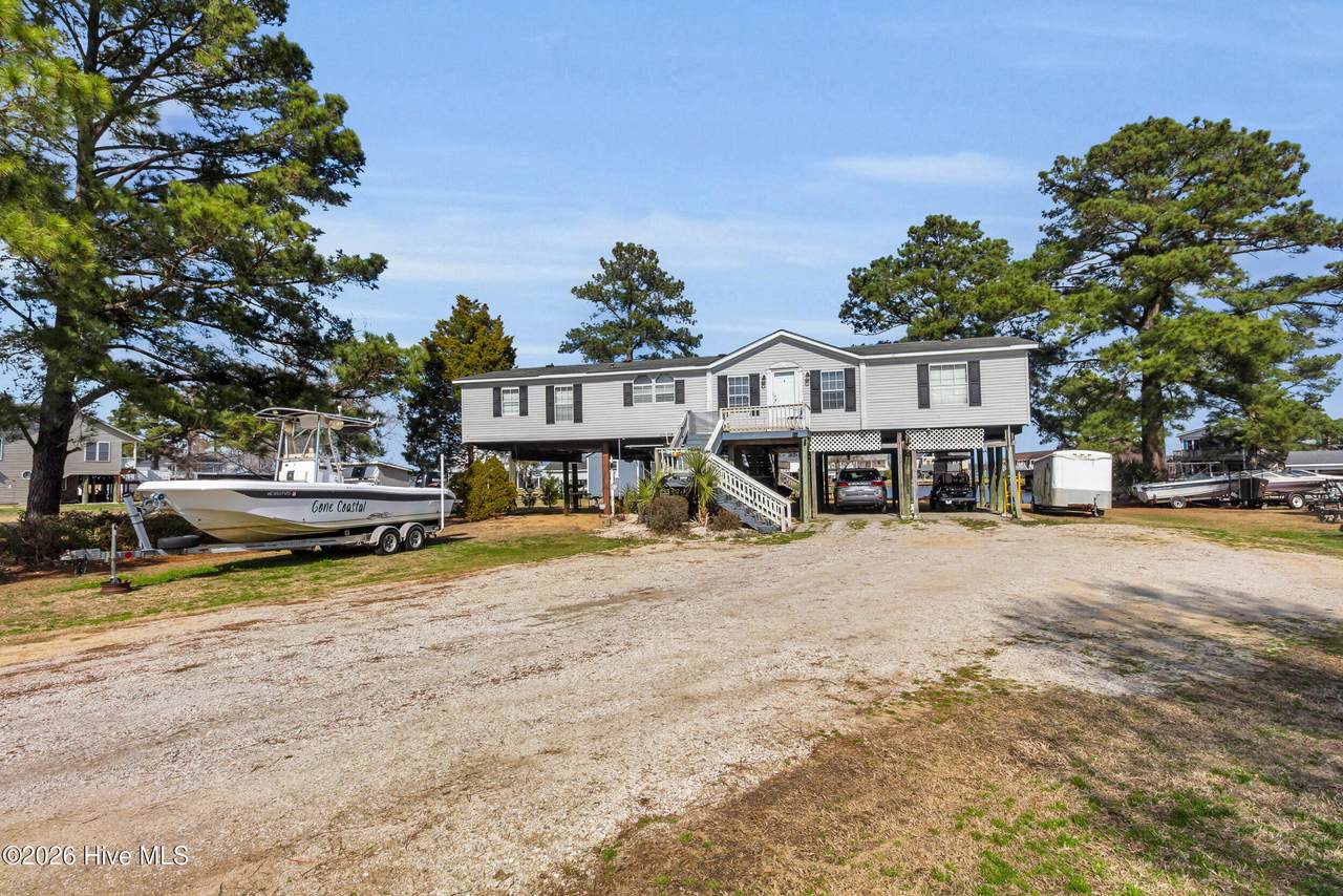 211 D Drive - Photo 1