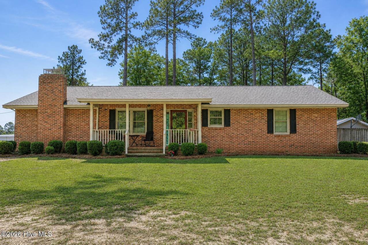 450 Mcintosh Drive - Photo 1