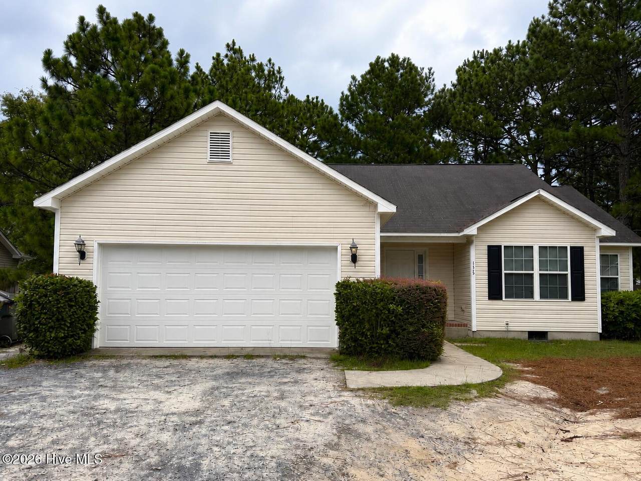 155 Pecan Lane - Photo 1