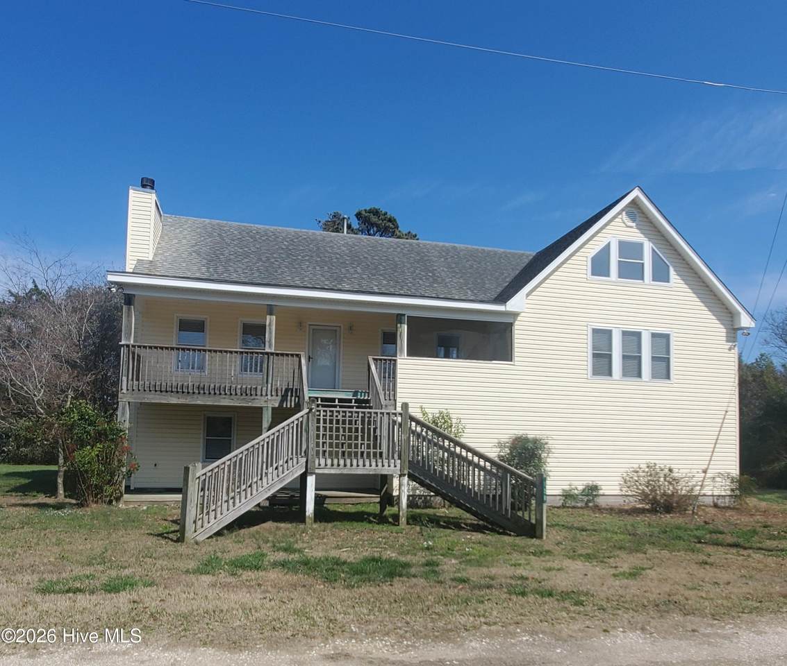 120 Perkins Lane - Photo 1