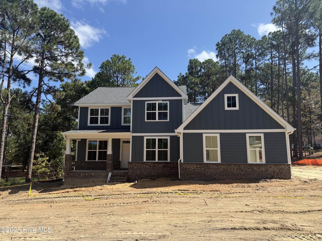 112 Callis Circle - Photo 1