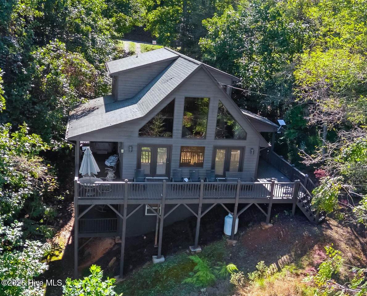 660 Buck Ridge Drive - Photo 1