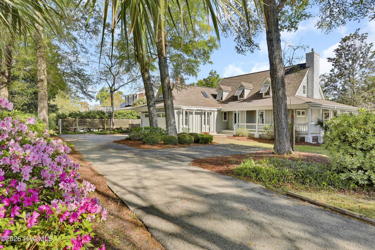 7200 Airlie Place - Photo 1
