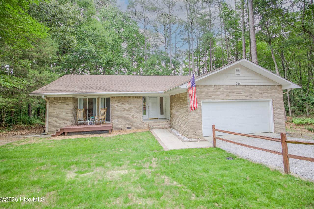 248 Chickory Place - Photo 1