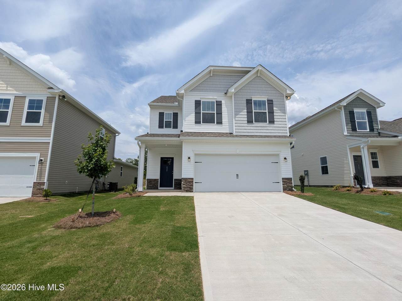 830 Tess Street - Photo 1