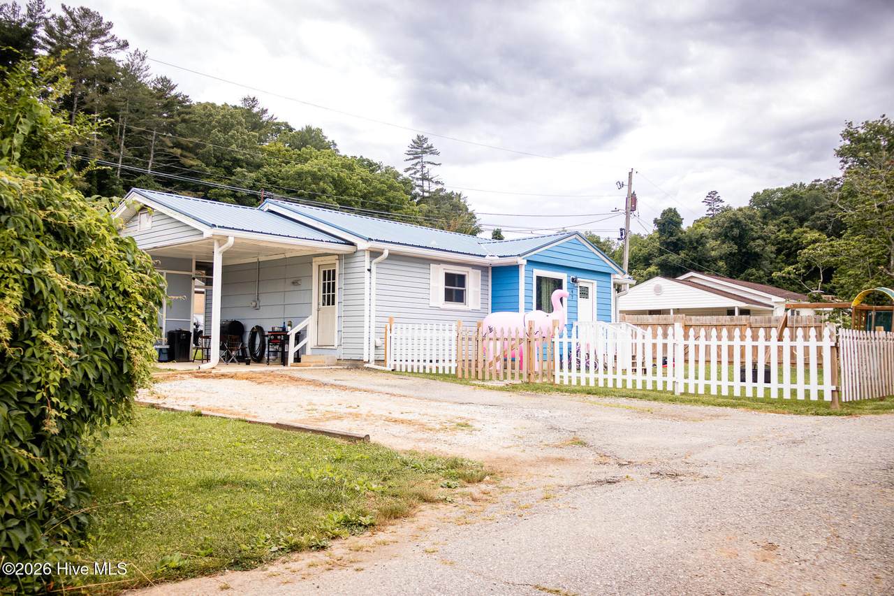 47 Hatchett Street - Photo 1