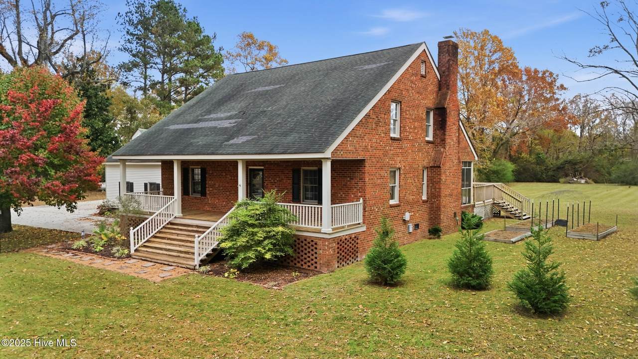 428 Old Hertford Road - Photo 1