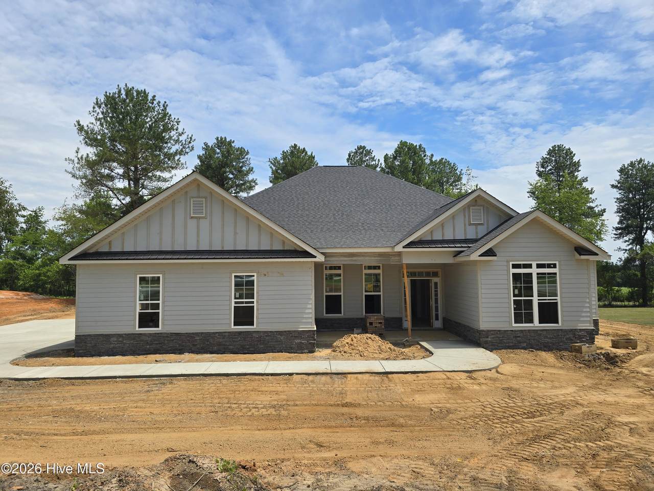 1670 Bellingham Drive - Photo 1
