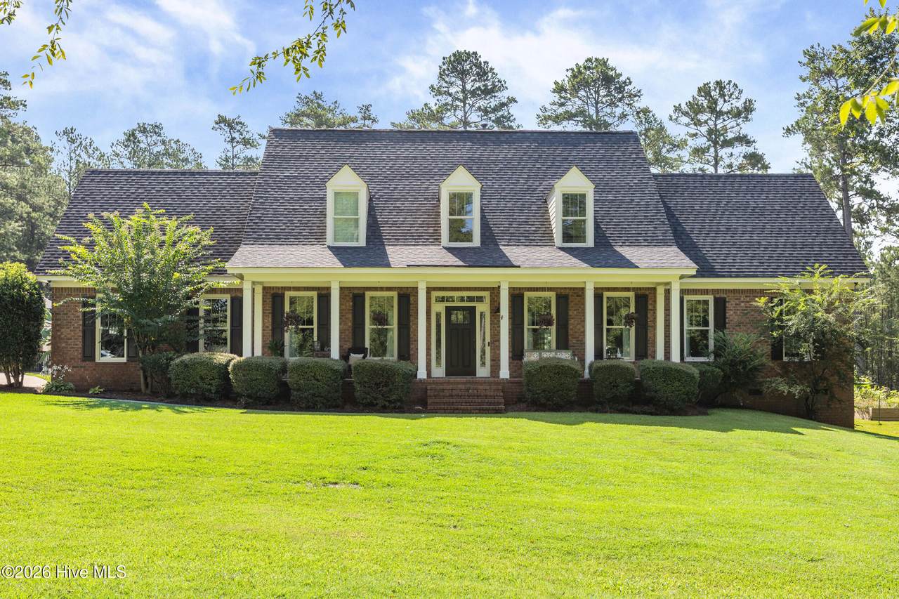 2489 William Few Parkway - Photo 1