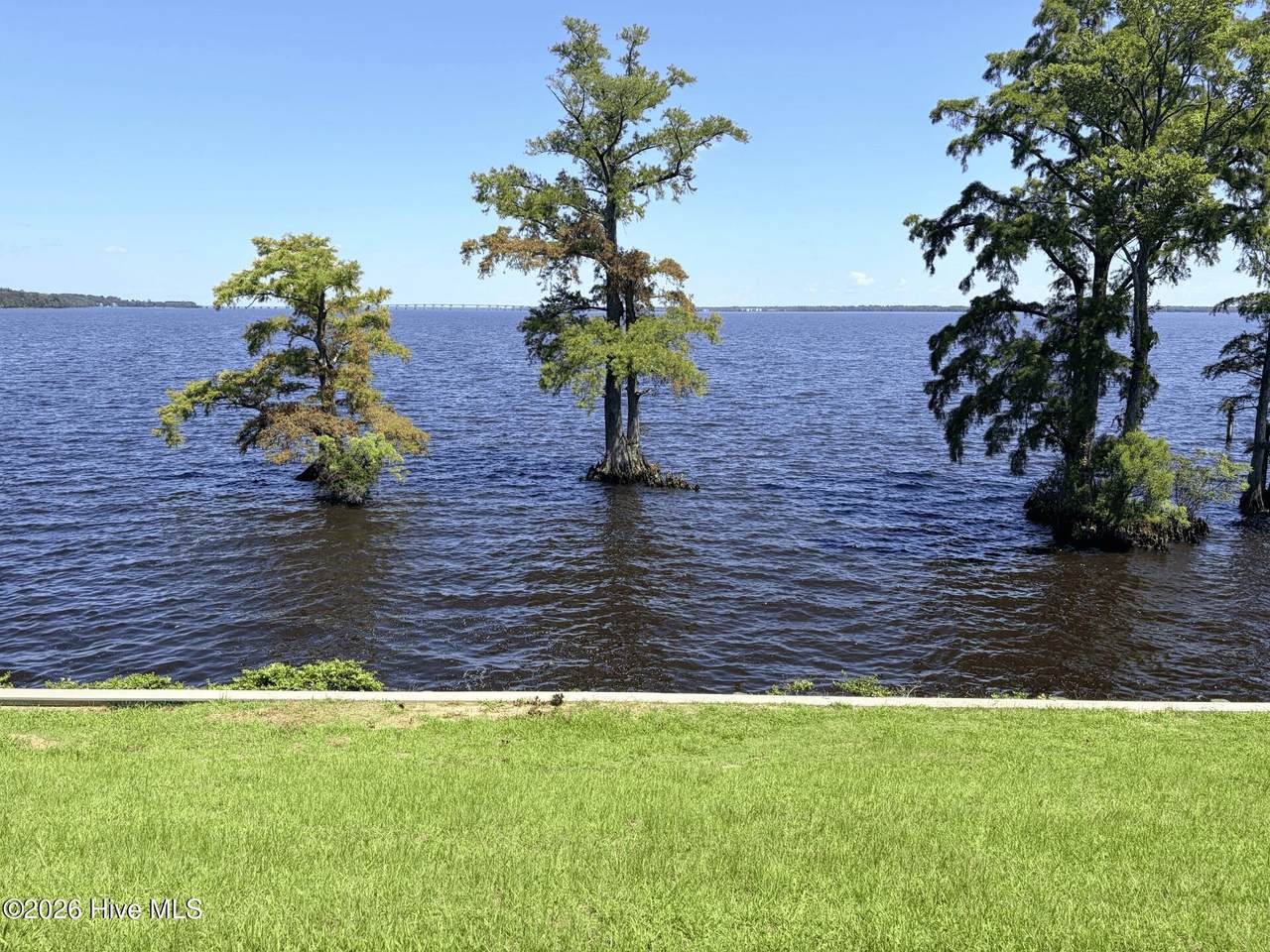 https://bt-photos.global.ssl.fastly.net/ncreg/1280_boomver_2_5e2edaebbad2c6d7bf41ee898c9754bc-2.jpg