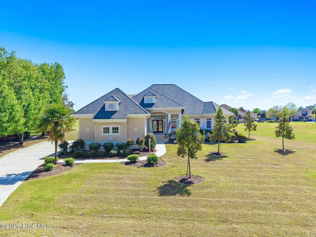 101 Windsor Circle - Photo 1