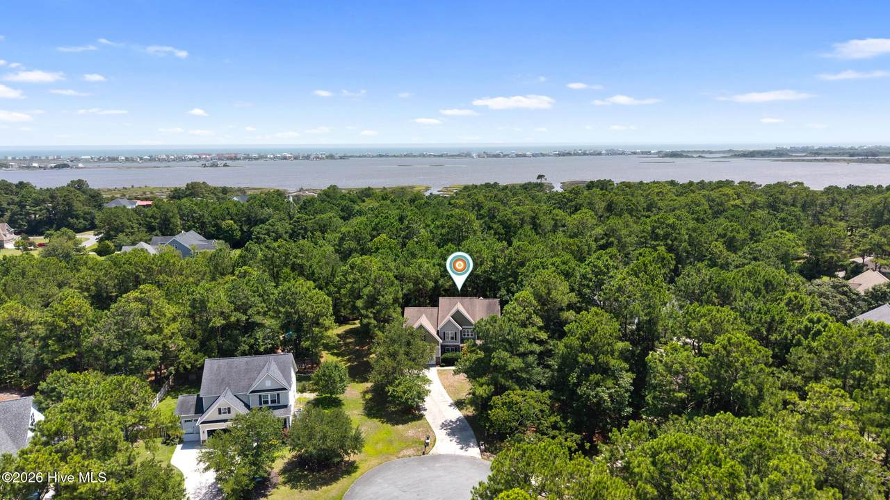 107 Dolphin View Court - Photo 1