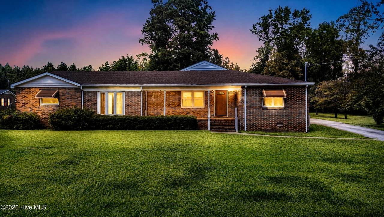 400 Barnhill Street - Photo 1