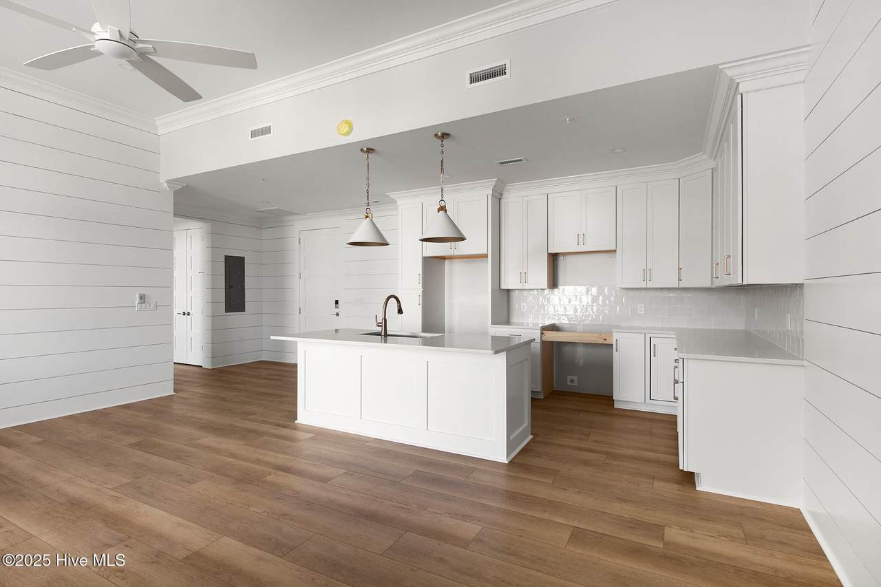 805 Mulberry Street - Photo 1