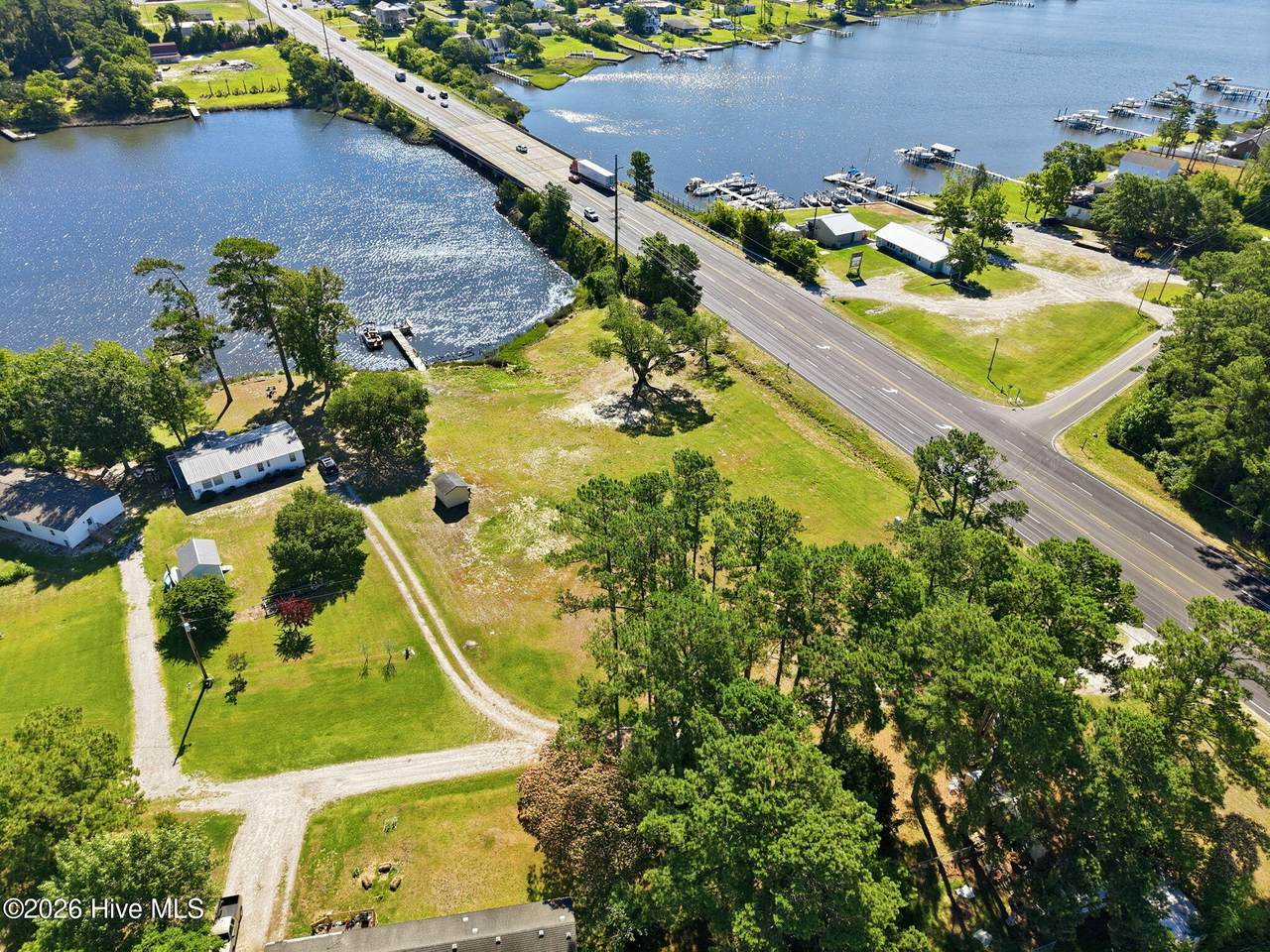 120 Russell Cove - Photo 1