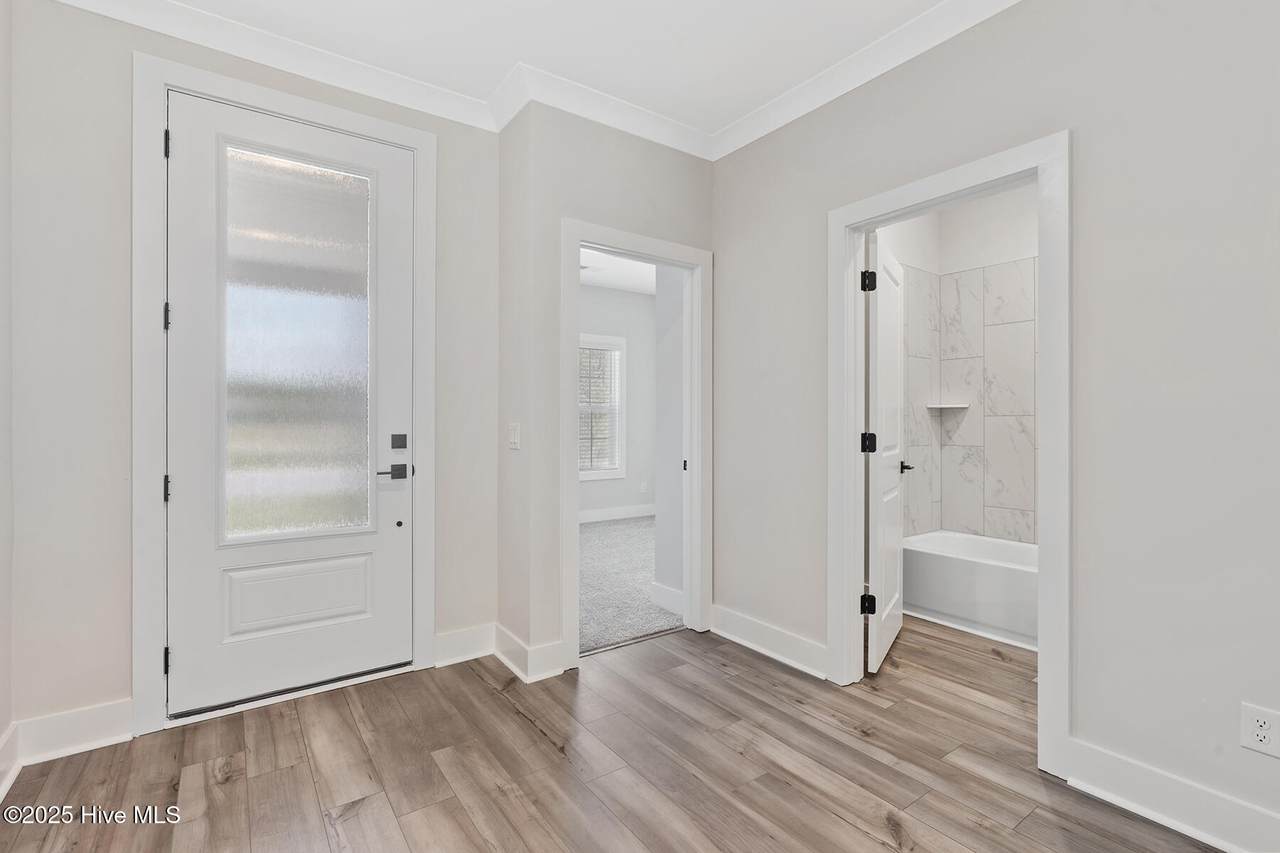 178 Umbrella Palm Drive - Photo 1