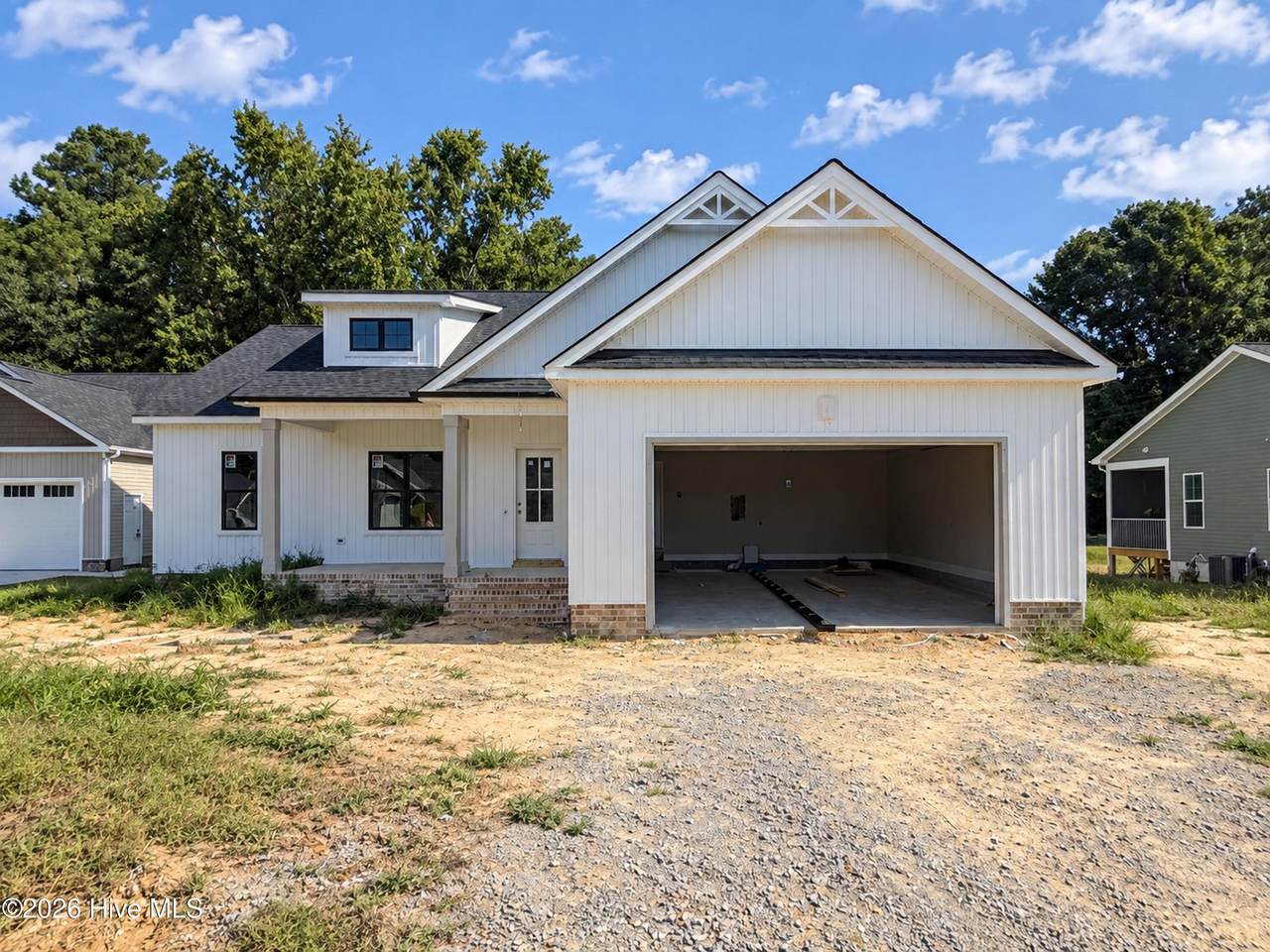 32 Clio Court - Photo 1