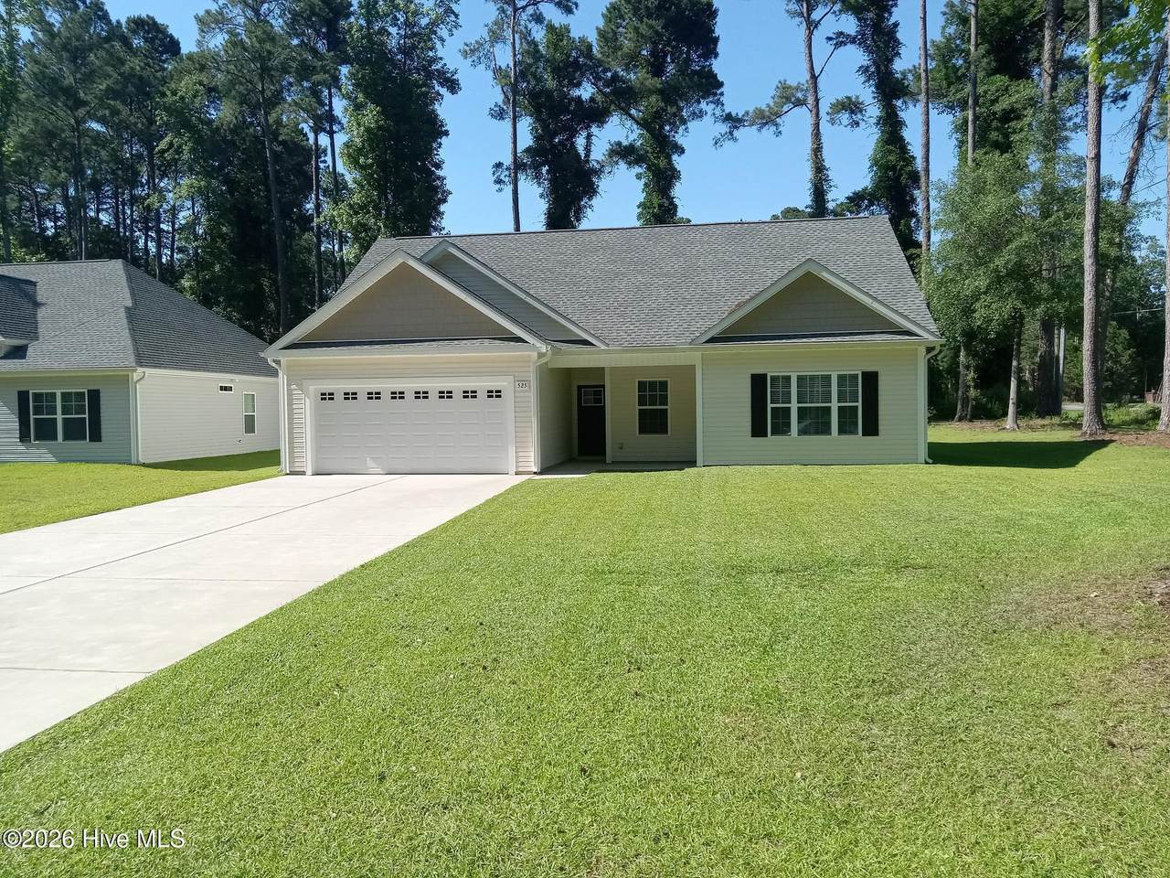 525 Vineland Drive - Photo 1