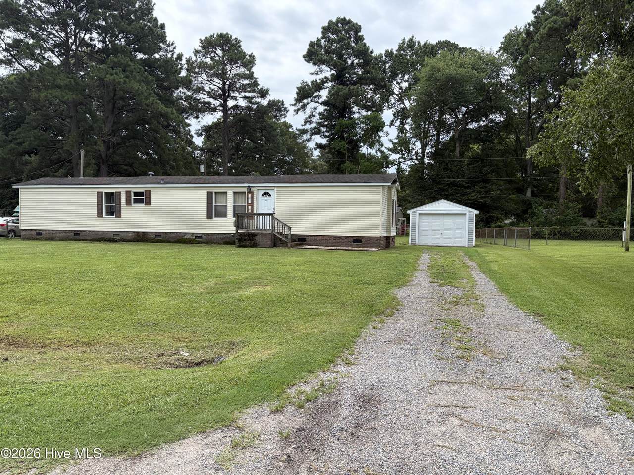 107 Dogwood Drive - Photo 1