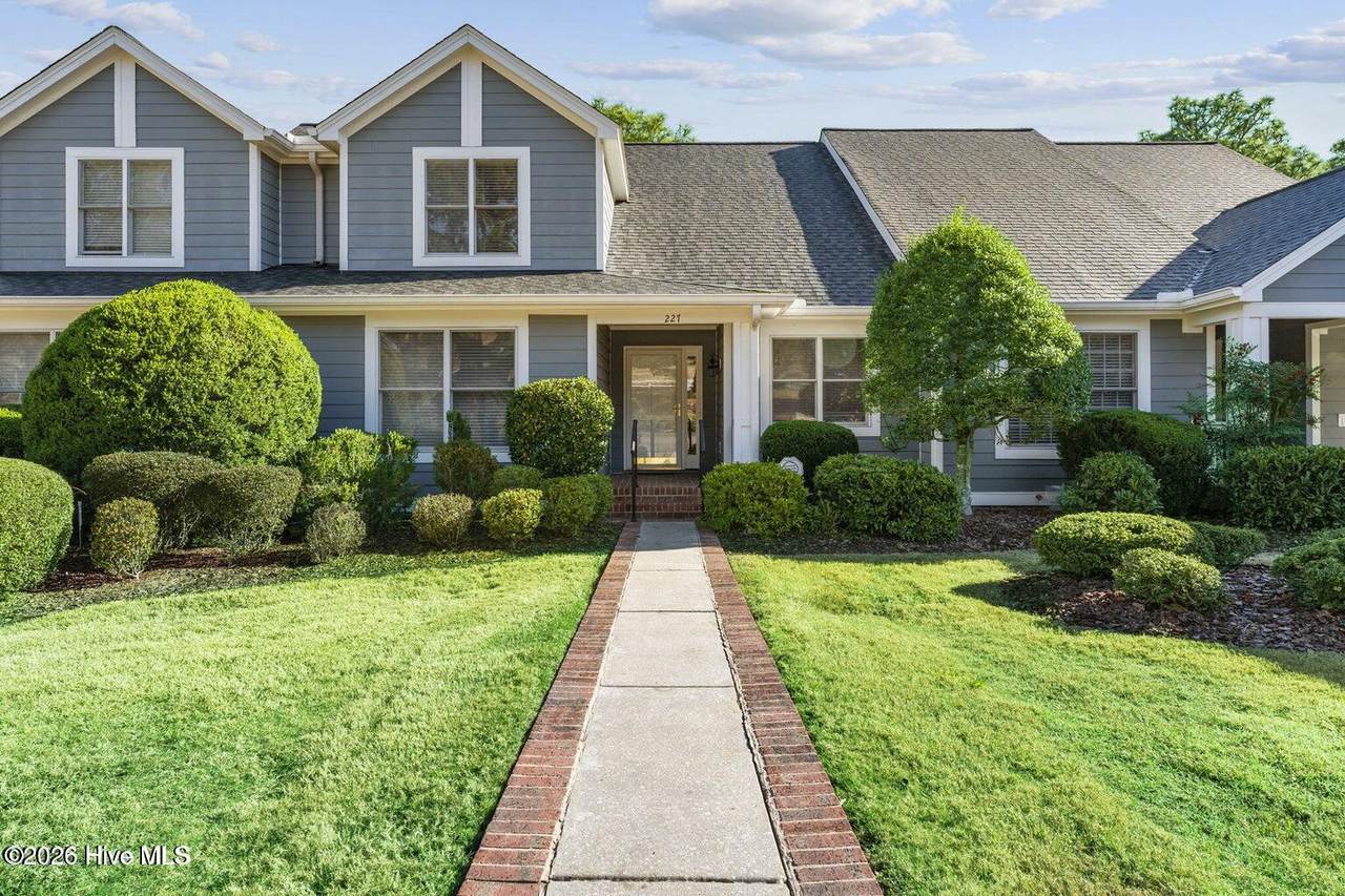 227 Knoll Road - Photo 1