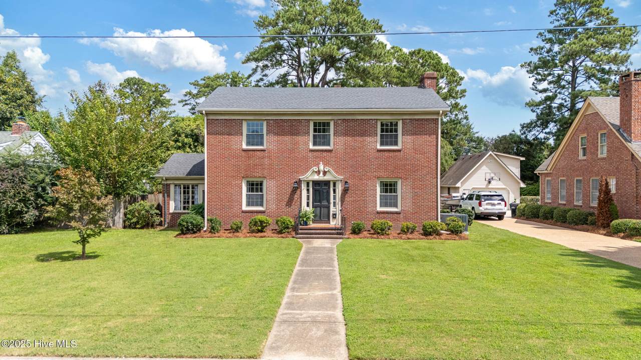 1300 Fairfax Avenue - Photo 1