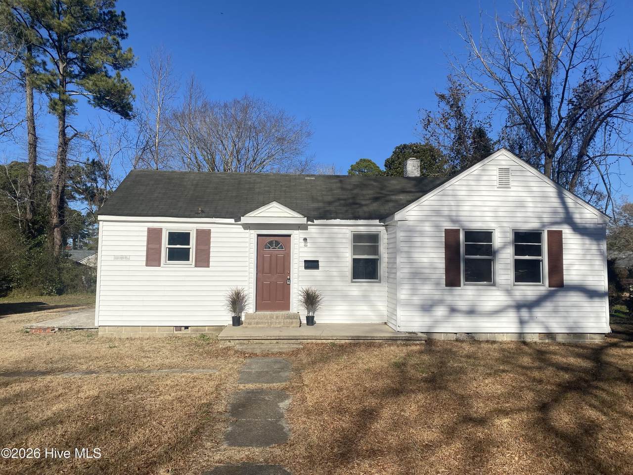 109 Linden Street - Photo 1