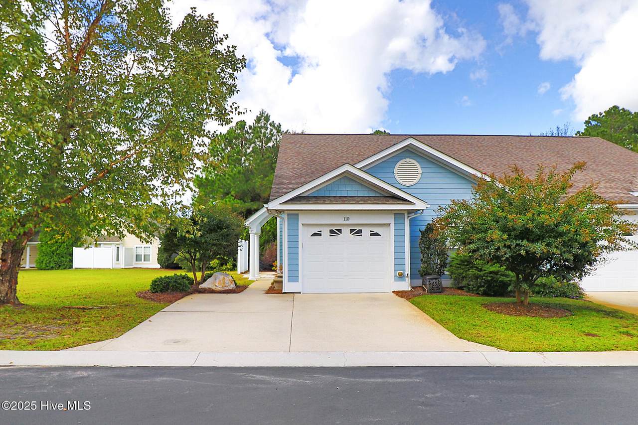 110 Treasure Cove - Photo 1