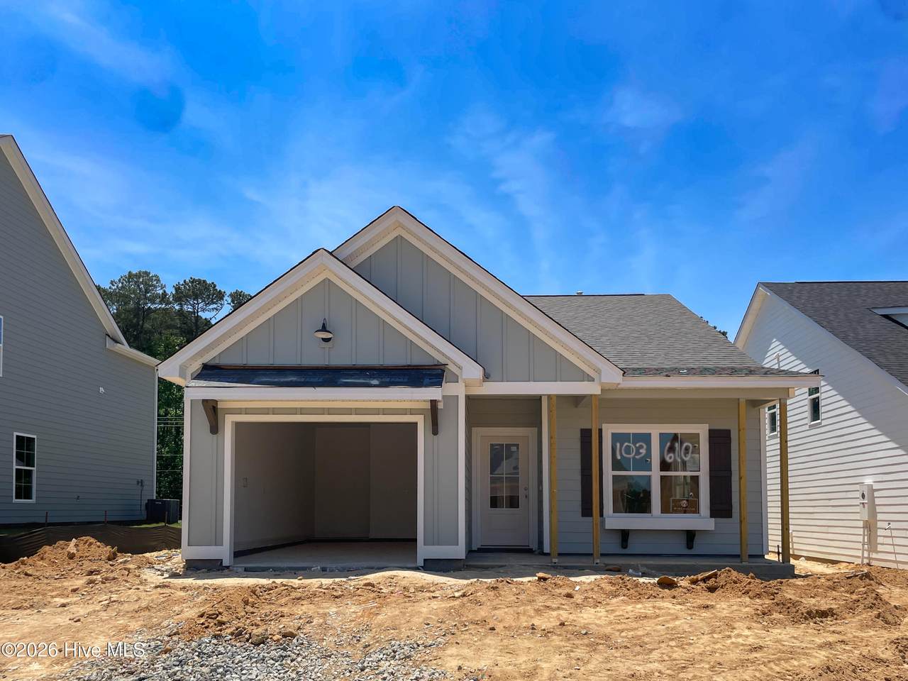 610 Pherson Street - Photo 1