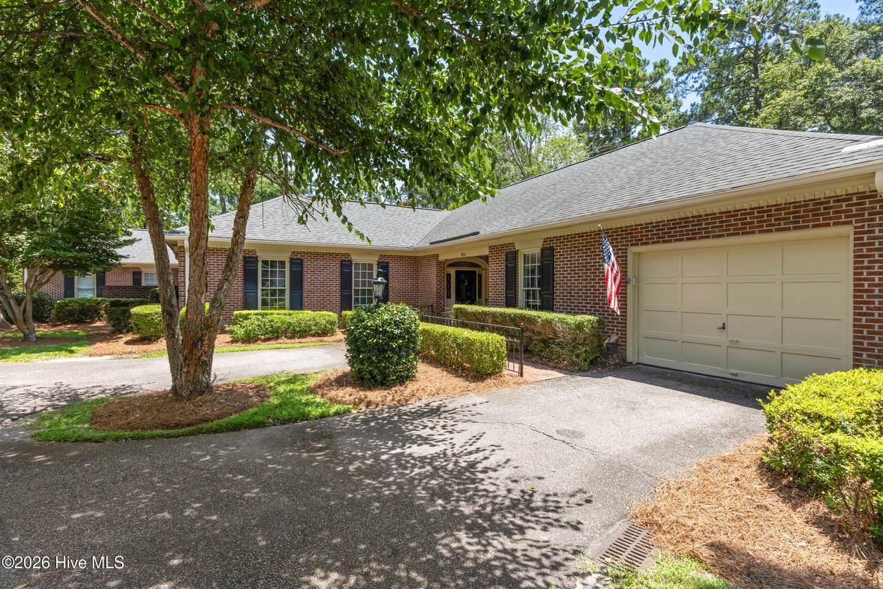 1904 Brewton Court - Photo 1