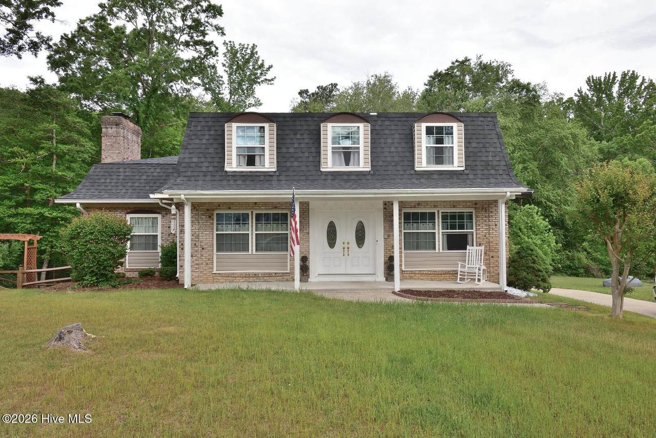 2900 Jason Drive - Photo 1