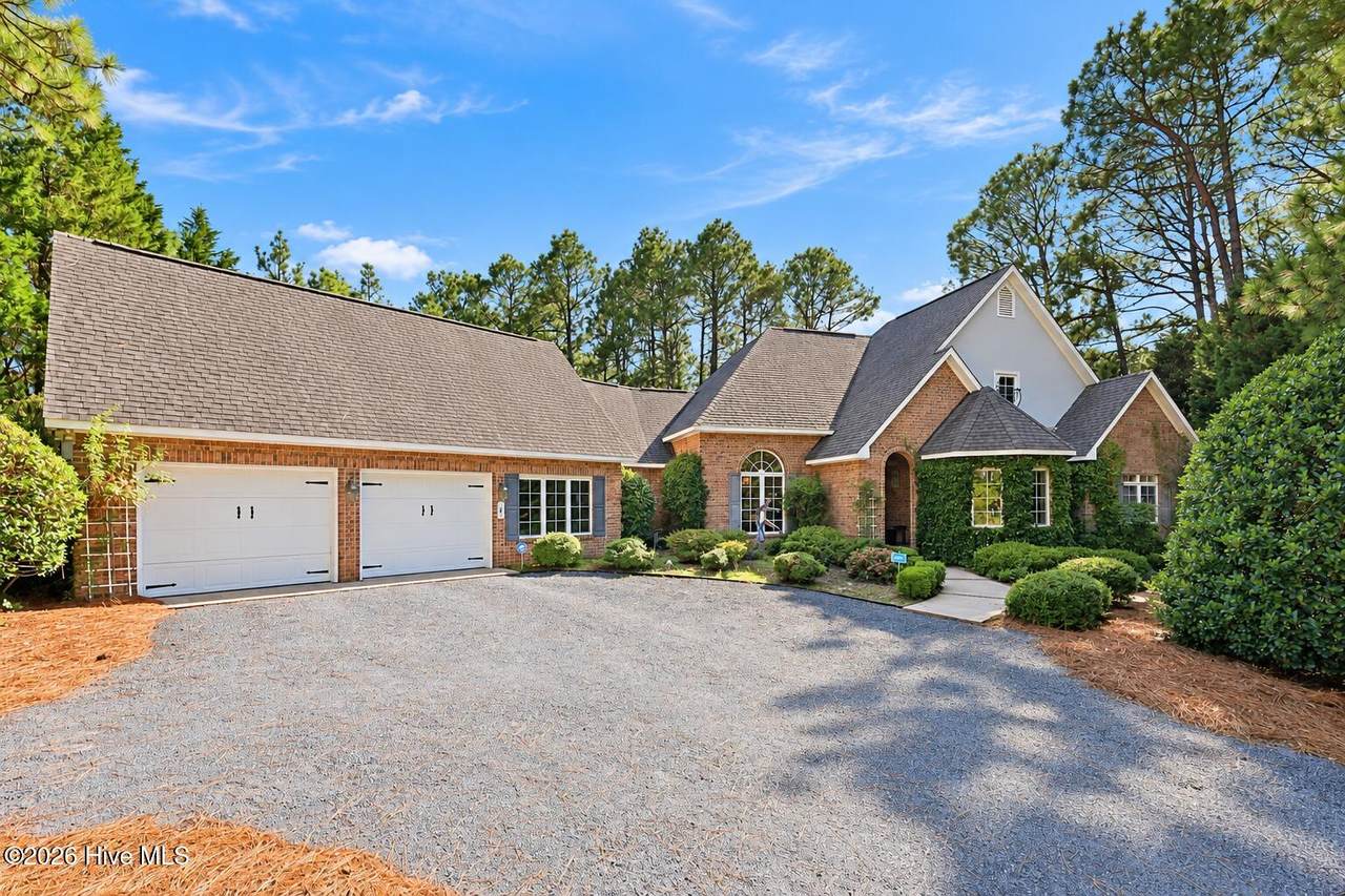 127 Sakonnet Trail - Photo 1