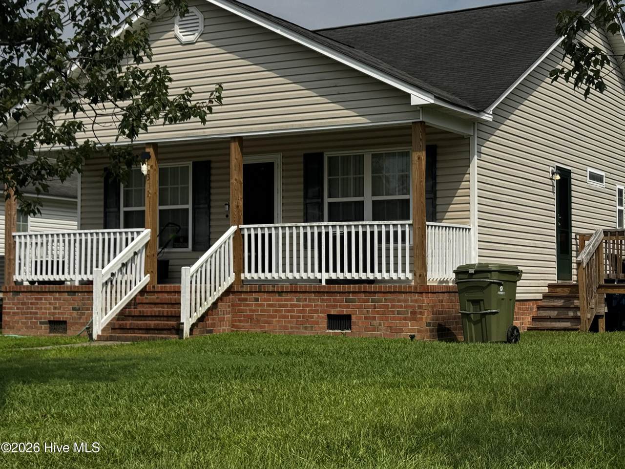 311 Fleming Street - Photo 1