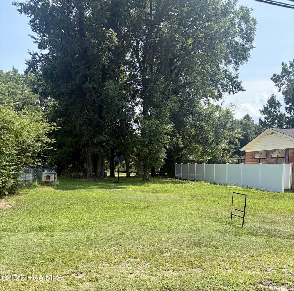 1427 Lincoln Street - Photo 1