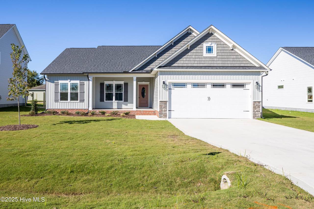 103 Sunny Acres Lane - Photo 1