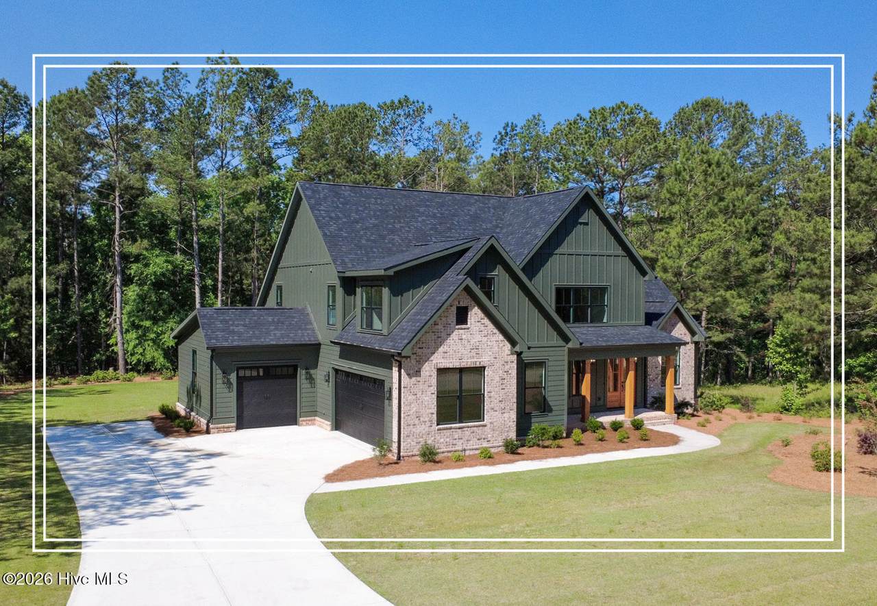 512 Schoolhouse Lane - Photo 1