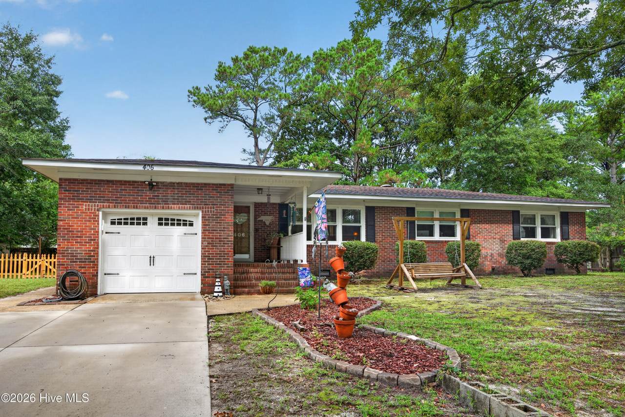 406 Sharon Drive - Photo 1
